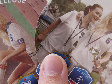 autocollants cartes postales pour promouvoir football féminin