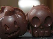 Chocolats noirs pâte d'amande petits monstres d'halloween