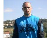 Janot Très content prolonger l’aventure