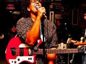 live Alabama Shakes interprètent Hold Ain’t Same