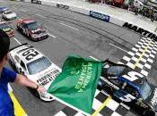 NASCAR Sprint Cup: Ryan Newman vainqueur
