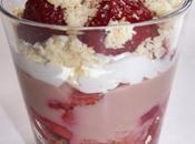 Trifle fraises meringuee