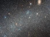Beauté évanescente galaxie naine 2366 photographiée Hubble