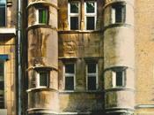 porte Chapitre, vers place. colorisée entre deux guerres