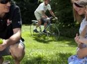 Photos: Joey Logano visite Children’s Hospital