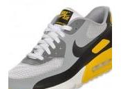 LIVESTRONG Nike Hyperfuse Premium