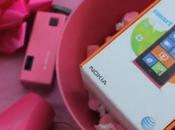Nokia Lumia Pink livré avec vernis ongles