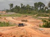 Brésil justice arrête chantier barrage Belo Monte