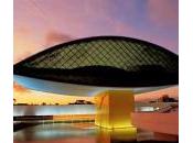 Pour découvrir Oscar Niemeyer, n’est jamais trop tard