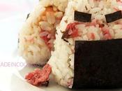 Onigiri fleurs cerisier saumon