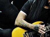 guitariste Mike Scaccia victime d'une crise cardiaque scène Fort Worth Texas), décembre 2012