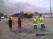 ville australienne recouverte d'écume