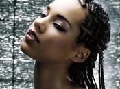 Accroc iPhone, elle nommée directrice artistique BlackBerry...