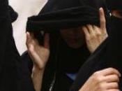 ARABIE SAOUDITE. prédicateur criminel Satan d’Allah femmes Saoudiennes face wahhabites