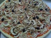 Pizza geante viande hachee champignons dinde
