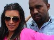 kardashian kanye west posent comme jesus bresil