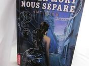 Aucun retour n'est possible, lorsqu'on quitte l'univers réel pour entrer dans celui mystique règne maître.
