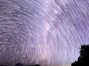 Time-lapse voie lactée dessus volcans