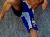 Adrien s'intéresse krav-maga