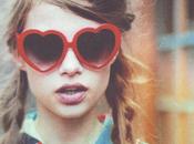 HEART shaped sunglasses. C’est non?