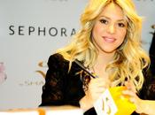 EXCLU PHOTOS VIDEO Shakira lance parfum Paris