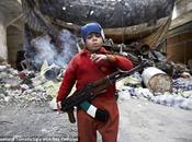VIDÉO. Syrie: Plongée dans l’antre amis François Hollande leurs enfants soldats.