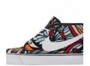 Nike Toki Textile