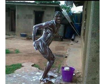 PRENDRE UNE DOUCHE EN PLEIN AIR