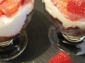 Verrines fraises, granite griottes, chantilly vanille sucre petillant...
