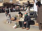VIDÉO. Syrie: exécution sommaire trois civils place publique Raqqah