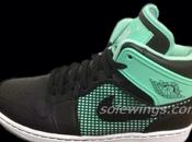 Jordan Retro Green Glow