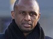 City Vieira devient entraîneur réserve