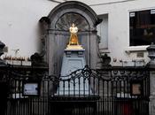 artiste russe remplace Manneken