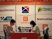 Echecs Prague Yifan Navara break