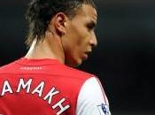 Mercato-Crystal Palace Chamakh débarque prêt