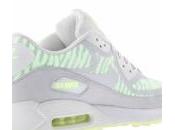 Nike Comfort Glow Dark