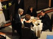 SCOOP-PHOTOS. Syrie: quand Bachar Asma Al-Assad dînaient avec couple Kerry