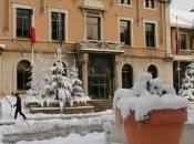 élections approchent, St-Julien refleurit