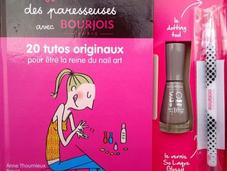 Paresseuses Bourjois font leur Nail