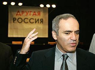 Echecs : Kasparov veut devenir Letton