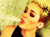 CHOC Miley Cyrus restée heures dans coffee-shop d'Amsterdam