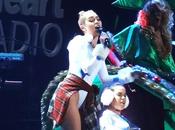 Vidéo Miley Cyrus plus grotesque jamais show Y100 Jingle Ball