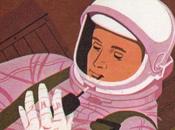 astronaute absorbe nourriture lors d'un spatial