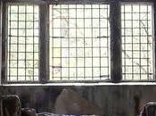 Parlez-Vous Anglais Last Paradise Earth