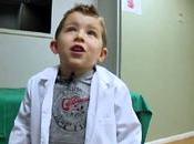 L'oiseau dans ventre