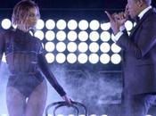 MODE Vous aussi, essayez cage portait Beyoncé Grammy’s