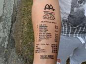 Stian Ytterdahl fait tatouer ticket caisse McDonald’s bras