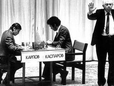 gaffe Karpov face Kasparov