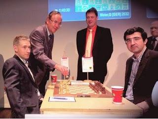 Échecs à Dortmund : Kramnik mal parti