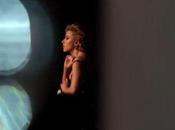 Mode Scarlett Johansson, égérie ombres crème Dolce&amp;Gabbana